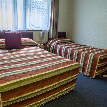 Arabella Motor Inn Tweed Heads Room photo